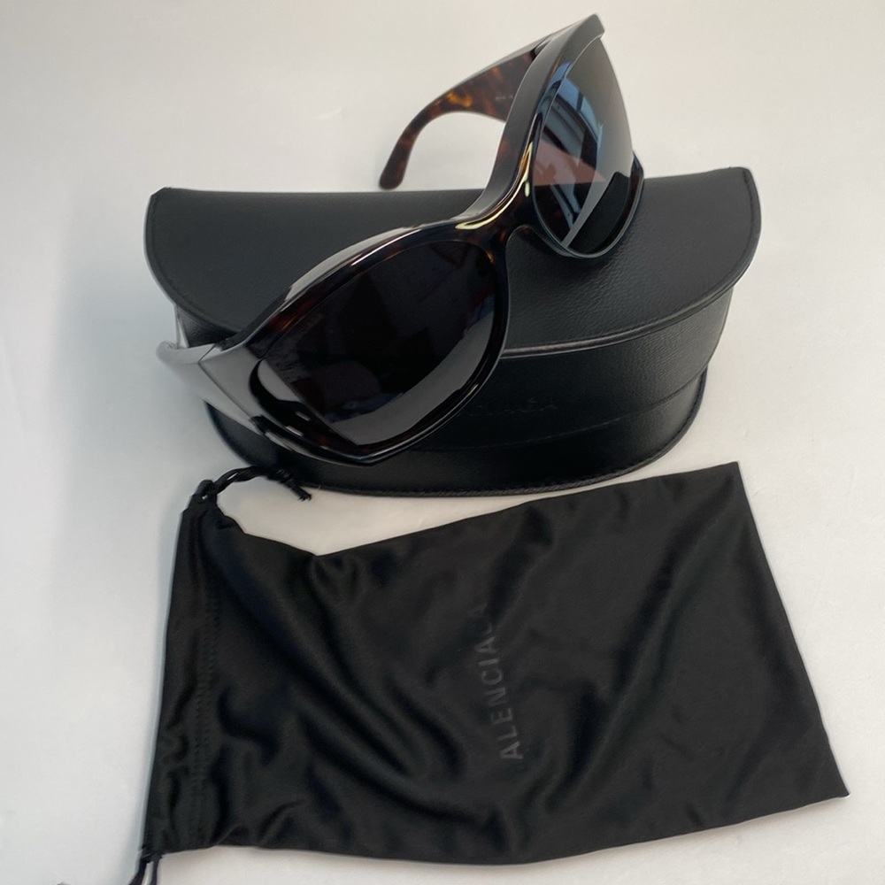 New Authentic BALENCIAGA BB0154s 002 72MM Butterfly Sunglasses - Picture 10 of 12